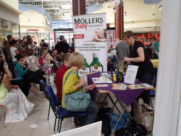 Akcja „Szczęśliwe dziecko, Szczęśliwa mama” Zdrowie, LIFESTYLE - W sobotę (18 kwietnia) w Centrum Handlowym Magnolia Park, przyszli i obecni rodzice będą mieli wyjątkową okazję, by skorzystać z bezpłatnych badań USG i USG 4D oraz konsultacji organizowanych przez Fundację „Szczęśliwe Macierzyństwo”.