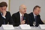OL5A4959.JPG Kampania "Sprawdź, kto sprzedaje Ci energię!" - podpisanie Deklaracji