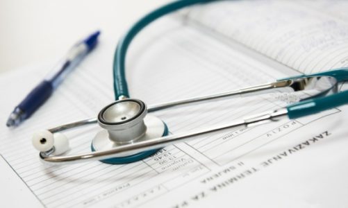 Słowniczek chorego na łuszczycę czyli najważniejsze pojęcia związane z chorobą