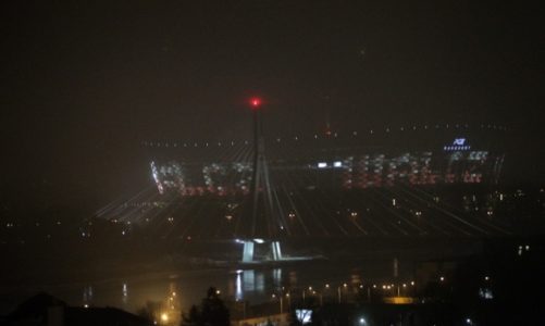 „WALCZ” na elewacji PGE Narodowego i Narodowy Test Wiedzy