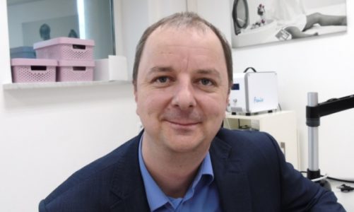 Fale radiowe leczą problemy ginekologiczne. Bezinwazyjna alternatywa dla kobiet
