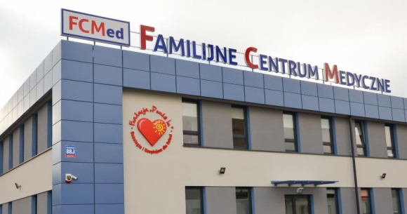 FCMed testuje innowacyjną technologię leczenia schorzeń ręki Zdrowie, LIFESTYLE - Dzięki uprzejmości firmy BTL, Familijne Centrum Medyczne Fundacji „Pomóż Im” zyskało możliwość testowania przełomowej technologii w terapii ręki. Przez dwa tygodnie - od 2 do 14 listopada centrum medyczne zaprasza do skorzystania z zabiegów przy użyciu systemu Rapael.