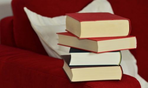Jak bezpiecznie czytać książki w dobie komputerów?
