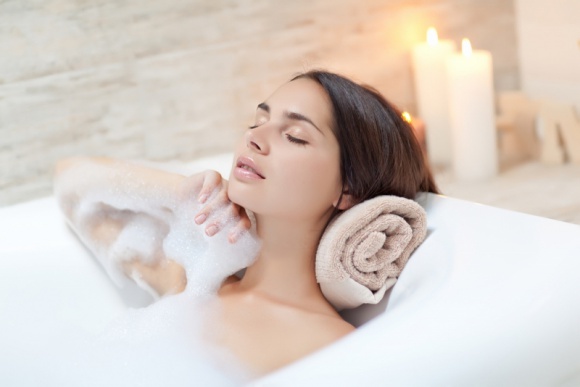 5 sposobów na radzenie sobie ze stresem Zdrowie, LIFESTYLE - Zbyt wiele obowiązków każdego dnia, szybkie tempo życia oraz brak czasu na własne pasje czy zwykły relaks - to czynniki, które mogą wywoływać stres. Odczucie to znane jest większości z nas, a kojarzymy je przede wszystkim z negatywnymi emocjami i zmęczeniem.