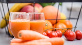 DLACZEGO KAROTENOIDY SĄ CENNYM ELEMENTEM DIETY? Zdrowie, LIFESTYLE - Regularne uzupełnianie diety o produkty, które są źródłem karotenoidów, korzystnie wpływa na prawidłowe funkcjonowanie organizmu i pomaga w walce z wolnymi rodnikami.