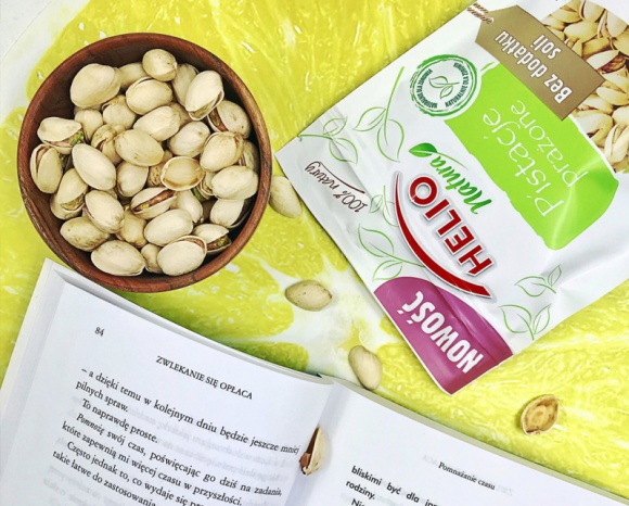 Pistacje prażone bez soli HELIO Natura- naturalny sposób na stres Zdrowie, LIFESTYLE - Żyjesz w ciągłym stresie? Postaw na Pistacje prażone bez soli, tłuszczu i konserwantów od HELIO Natura! To naturalnie zdrowa i smaczna przekąska, która pomoże nam się zrelaksować, poprawi nasze samopoczucie oraz uzupełni codzienną dietę w niezbędne minerały i witaminy.