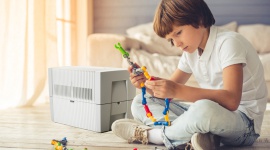 Jak zmniejszyć ryzyko przeziębienia i grypy? Zdrowie, LIFESTYLE - Luty i marzec to miesiące, w których notuje się najwięcej zachorowań na grypę. Powszechne stają się także przeziębienia, które choć mniej groźne, mogą trwać nawet do 10 dni. Czy możemy w jakiś sposób zmniejszyć ryzyko choroby? Tak! W dodatku niektóre sposoby są bardzo proste.