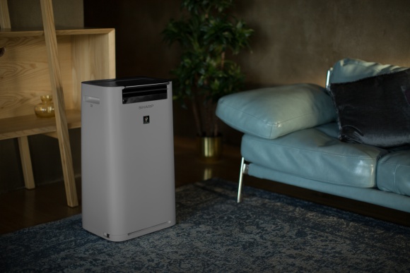 Skuteczne oczyszczacze powietrza Sharp z serii Ultimate Air UA-HD i UA-HG Zdrowie, LIFESTYLE - Wg ECAP, aż 21% Polaków cierpi na katar sienny, będący objawem alergii na pyłki traw. Mało kto jednak wie, że stężenie pyłków w zamkniętych pomieszczeniach jest znacznie większe niż na zewnątrz. Może prowadzić do przewlekłych stanów zapalnych układu oddechowego.