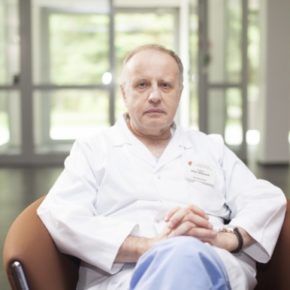 Prof. Adam Witkowski: Miejmy świadomość, że koronawirus uszkadza serce