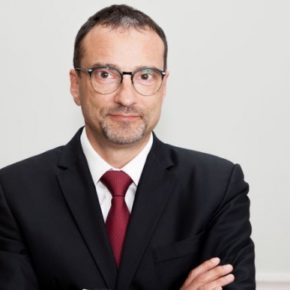 Pandemia COVID-19 – jak „widzi” to sam wirus?