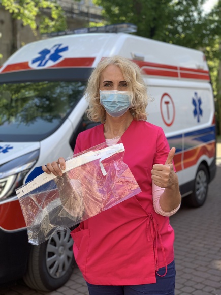 BELL DZIĘKUJE MEDYKOM Zdrowie, LIFESTYLE - BELL Polska w ramach akcji #WdzięczniMedykom produkuje profesjonalne osłony twarzy i przekazuje je szpitalom