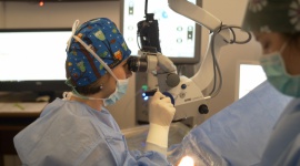 W Czechach więcej polskich pacjentów niż przed pandemią Zdrowie, LIFESTYLE - Polscy pacjenci znów jeżdżą do czeskich klinik okulistycznych. - Każdego dnia przyjmujemy o około 20-50 proc. więcej pacjentów niż w lutym - mówi dr Justyna Krowicka, ordynator kliniki Gemini w Ostrawie.
Które i dlaczego zabiegi cieszą największą popularnością?