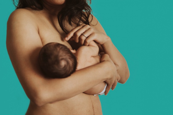 Blizcare® – w trosce o zdrowie mam! Zdrowie, LIFESTYLE - Okres ciąży to chyba jeden z najpiękniejszych momentów w życiu kobiety. Dla wielu z nich rozwiązanie kończy się jednak zabiegiem operacyjnym, który nierozerwalnie wiąże się z powstaniem blizny. Jak o nią prawidłowo dbać?